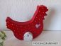 Preview: Huhn mit Osterei * Pünktchen * Rot-Weiß-Rosa * 17 x 15,5 x 2 cm * zum Aufstellen
