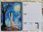 Preview: Bundle Engel-Terminplaner 2025 * mit Mäppchen (mit Kugelschreiber und Bleistift) und Postkarte * Geschenkset