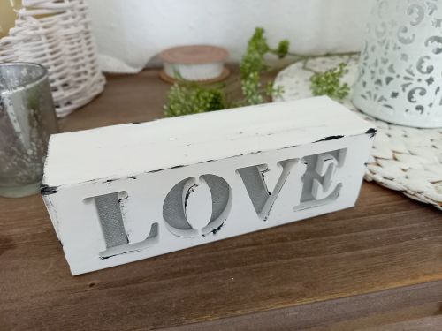Preview: Leuchtender Schriftzug LOVE * 15 x 5 x 4,5 cm * Shabby