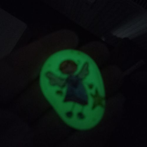 Schutzengel für Kinder * kurz nachtleuchtend * in einem Karton mit Spruchkärtchen * Lila