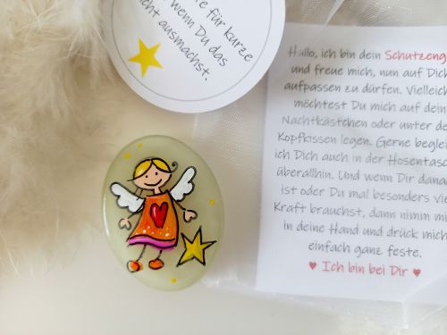 Schutzengel für Kinder * kurz nachtleuchtend * mit Spruchkärtchen im Organzabeutel * Orange