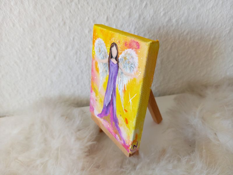 Engel auf Mini-Leinwand * 7 x 9 cm * mit Staffelei - Lila-Pink-Gelb