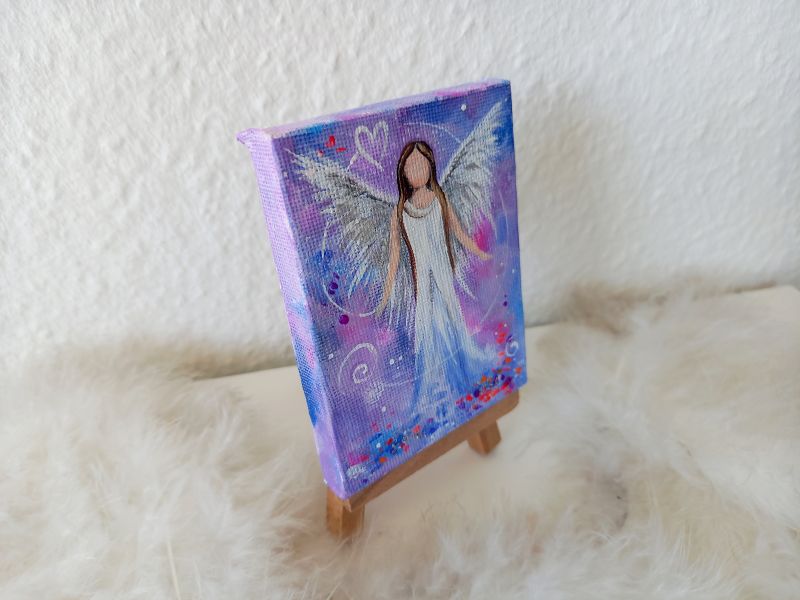 Engel auf Mini-Leinwand * 7 x 9 cm * mit Staffelei - Blau-Lila