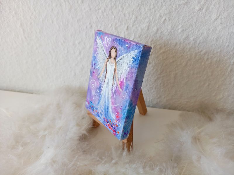 Engel auf Mini-Leinwand * 7 x 9 cm * mit Staffelei - Blau-Lila