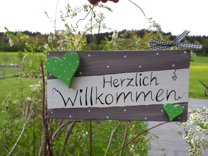 Türschild * WILLKOMMEN * Herz * Beige-Hellgrün
