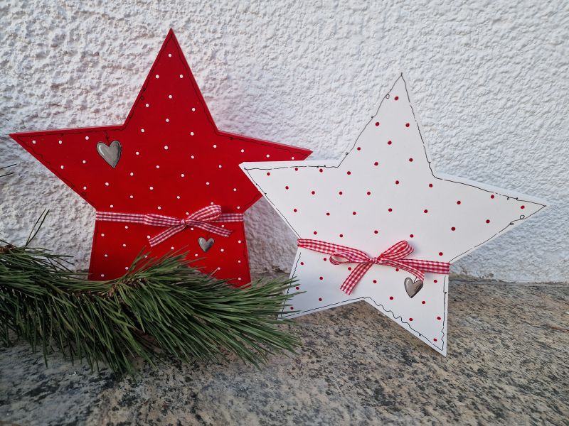 2 Sterne * Pünktchen * Rot-Weiß-Beige * 27 und 29 cm * zum Aufstellen