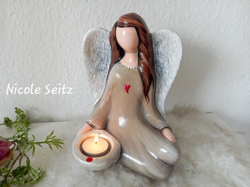Engellicht handbemalt * Beige * Herz * Höhe 21 cm * Keramik