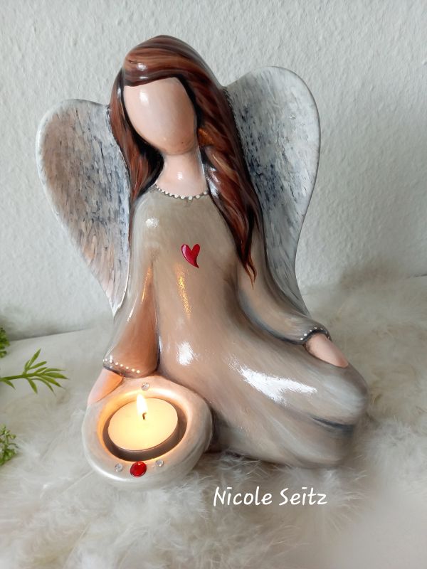 Engellicht handbemalt * Beige * Herz * Höhe 21 cm * Keramik