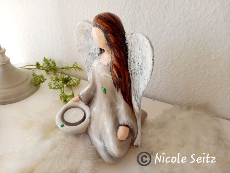 Engellicht handbemalt * Beige * Herz * Höhe 21 cm * Keramik