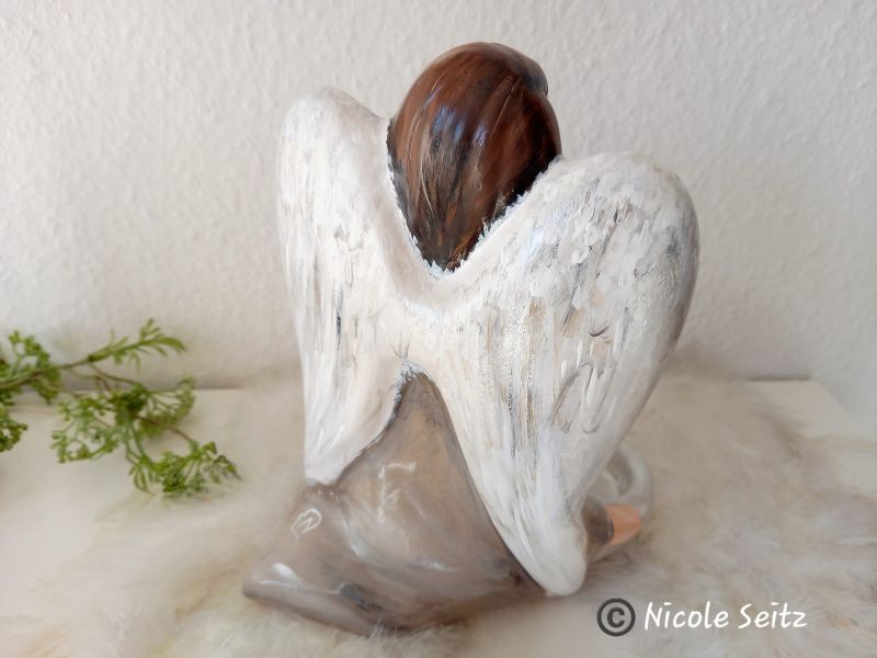 Engellicht handbemalt * Beige * Herz * Höhe 21 cm * Keramik