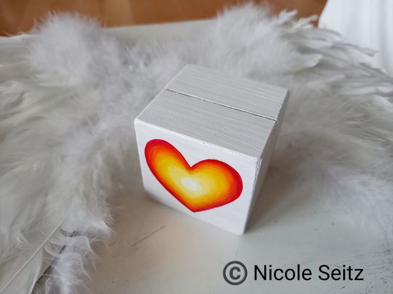 Kartenhalter * Herzöffnung * 6 x 6 cm