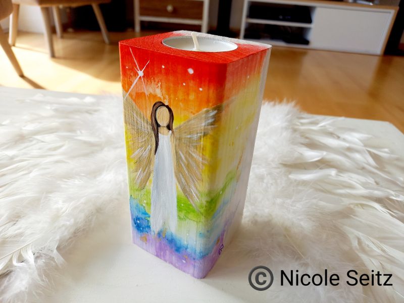 Engellicht aus Holz * Regenbogen * handbemalt