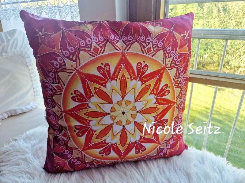 Kissen * Mandala "Leuchtender Kreis" 45 x 45 cm * Satin * mit Füllung
