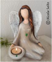 Engellicht handbemalt * Beige * Herz * Höhe 21 cm * Keramik